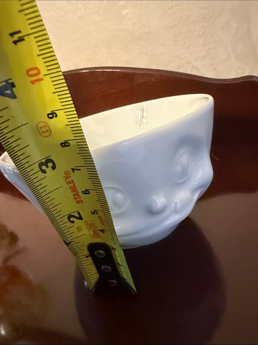 Adorable White Smiling Face Ceramic Bowl - Decorative Home Art - Picture 6 of 10